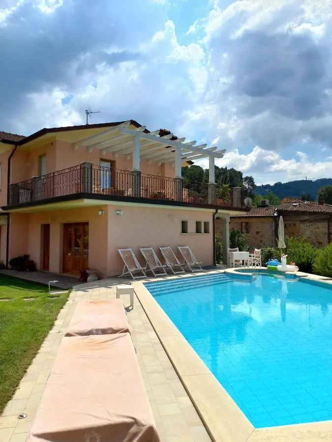 Villa Ester Camaiore