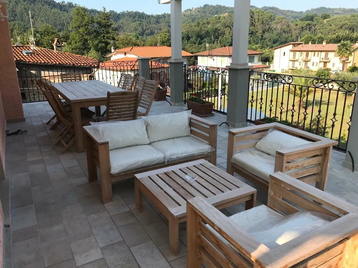 Villa Ester Camaiore